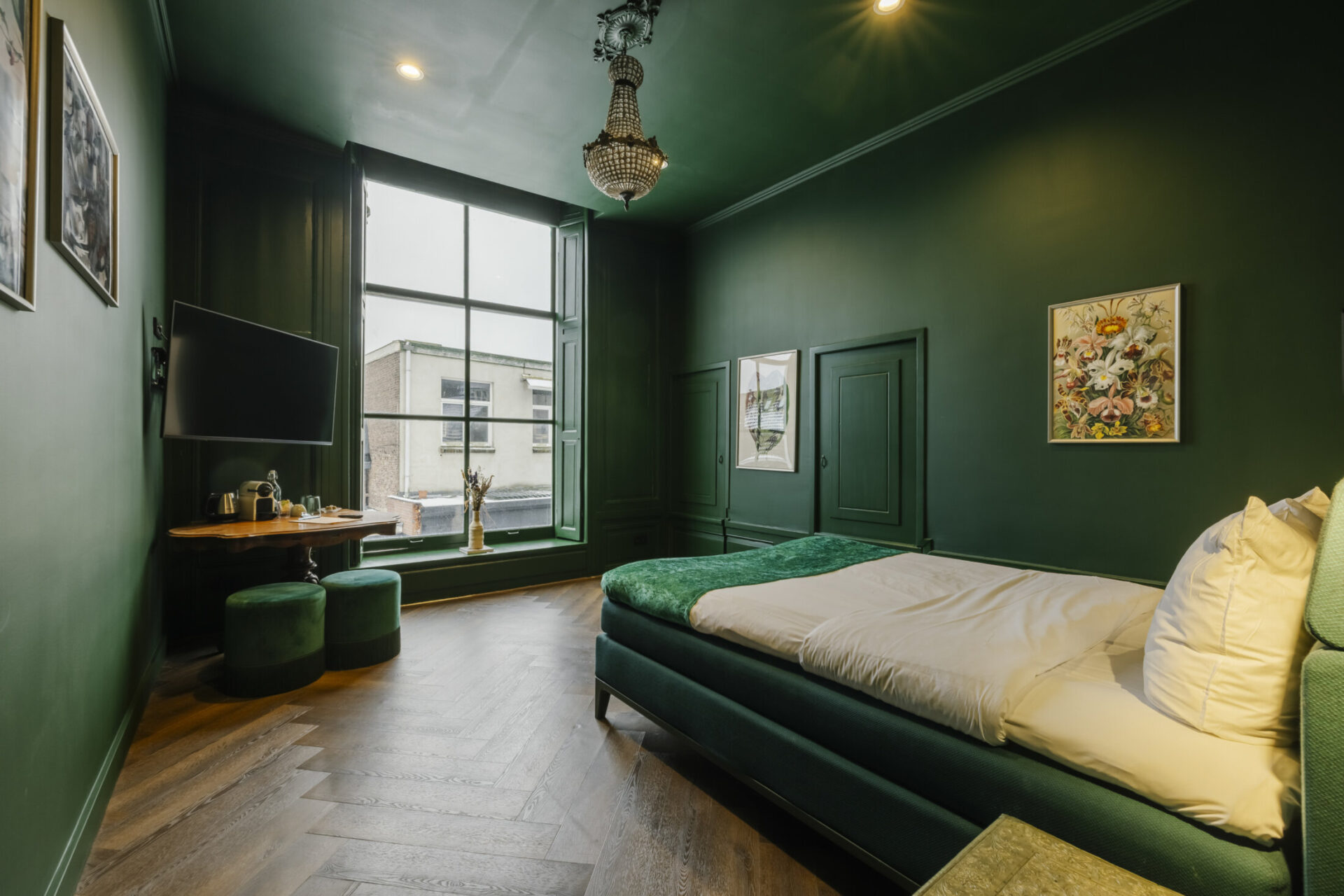 Union Guild deluxe room